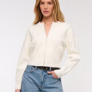 Abercrombie & Fitch LuxeLoft Zip-Up Crew Cardigan | White w/Gold Zipper | Small